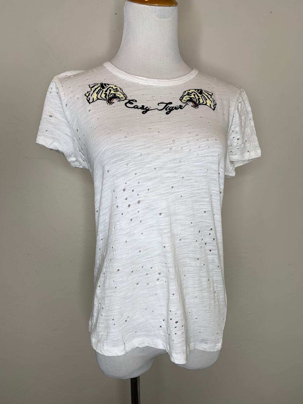 Modish Rebel Easy Tiger Distressed T Shirt Sz Small